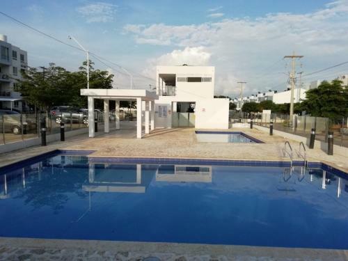 Ch4 Nuevo Apartamento Amoblado En Condominio Rnt