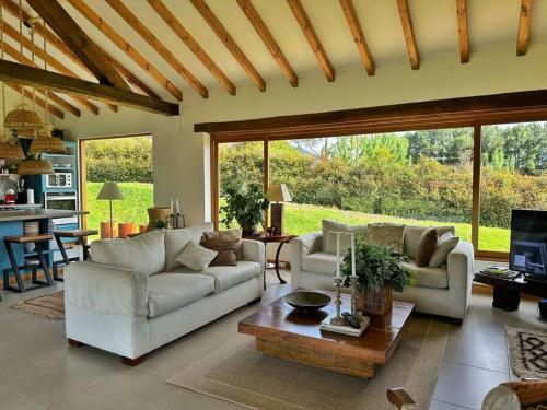 Casa Aran� - Vista Espectacular Y Mucho Jard�n