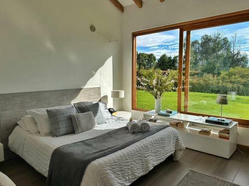 Casa Aran� - Vista Espectacular Y Mucho Jard�n
