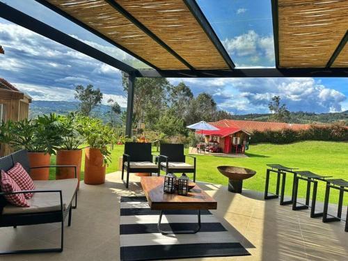 Casa Aran� - Vista Espectacular Y Mucho Jard�n
