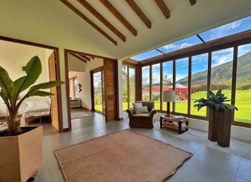 Casa Aran� - Vista Espectacular Y Mucho Jard�n