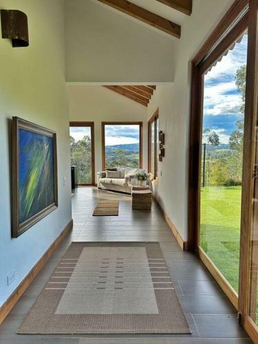 Casa Aran� - Vista Espectacular Y Mucho Jard�n