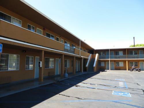 Motel American Inn