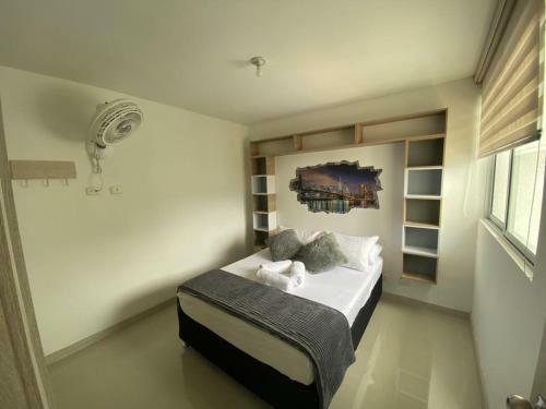 Apartamento En Condominio Lujoso de San Jer�nimo.