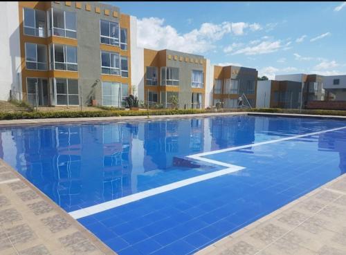 Apartamento Apto Lujoso Cerca de Los Termales
