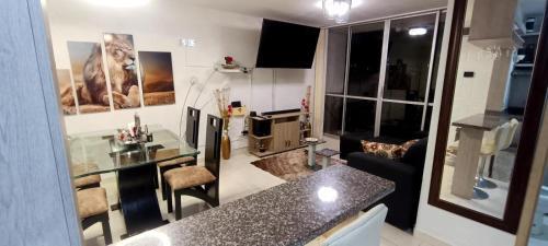 Apartamento Apto Lujoso Cerca de Los Termales