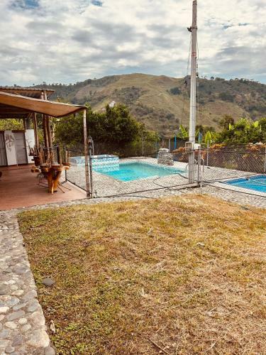 Hotel Ecos Del Rio