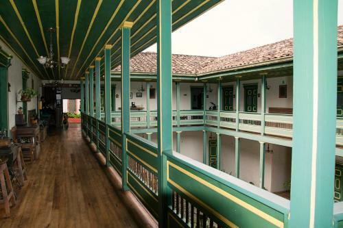 Hotel Calima