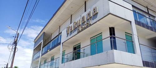 Hotel Yakuana