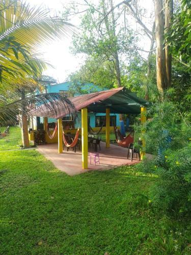 Hostal Amalaya Hostel