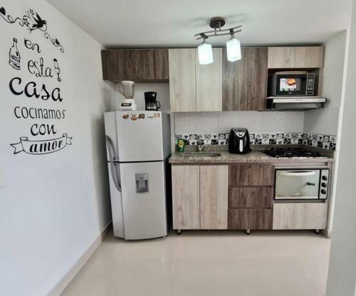 Moderno Apartamento Cerca Metro, Zonas Tur�sticas