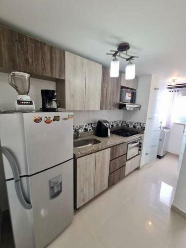 Moderno Apartamento Cerca Metro, Zonas Tur�sticas