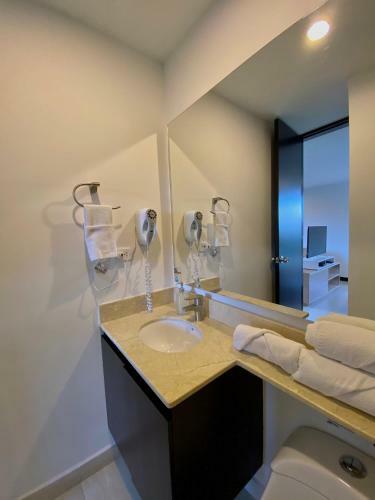 Hotel Suite Estelar - A Pasos Del Aeropuerto