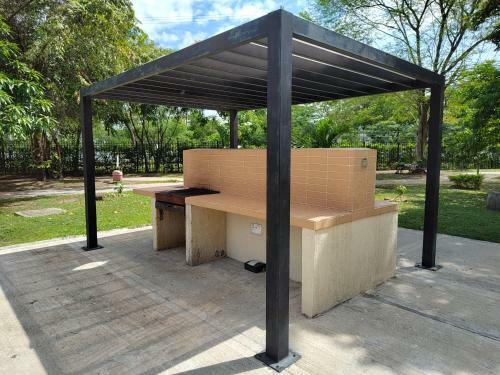 Apartamento En Pe�alisa Mango Ricaurte Cundinamarca