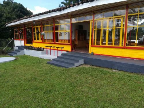 Agroturismo Finca Cafetera En El Quindio