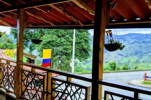 El Encanto Mountain Cabin