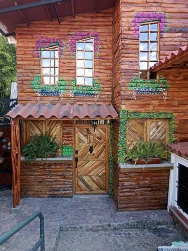 El Encanto Mountain Cabin