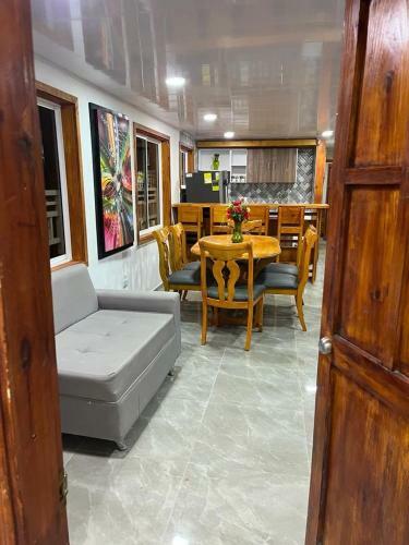 Casas Manatwar`s
