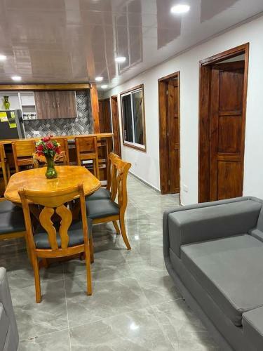 Casas Manatwar`s