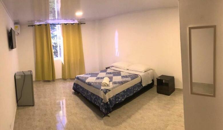 Blue Island Hotel