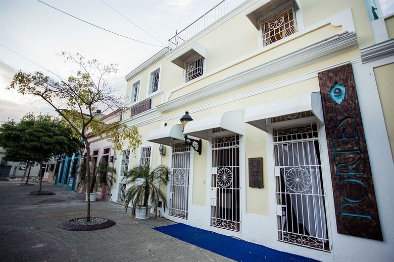 Bed & Breakfast Portes 9