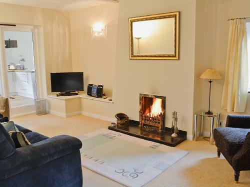 Riverbank Cottage