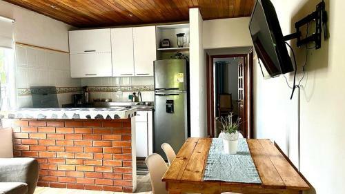 Apartamento C�ntrico-a Pie Del Mar Y Del Casco Hist�rico+a/c
