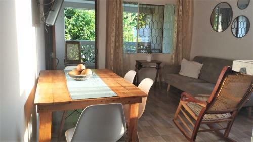 Apartamento C�ntrico-a Pie Del Mar Y Del Casco Hist�rico+a/c