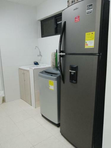 Hermoso Apartamento Con Piscina Y Cerca A Playa.