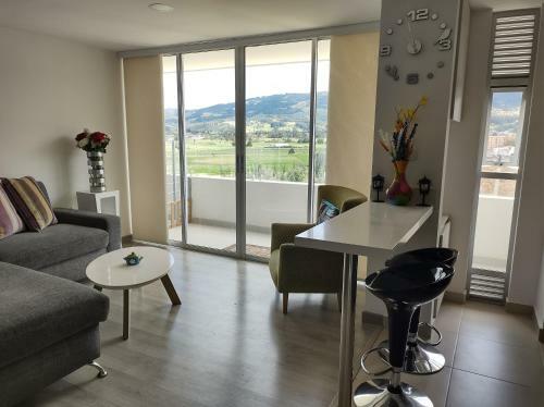 Hermoso Apartamento Frente Al Lago