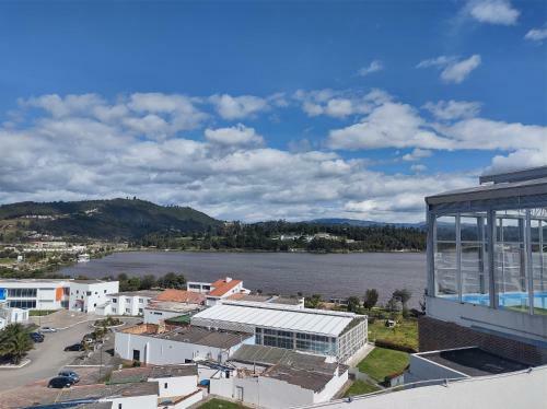 Hermoso Apartamento Frente Al Lago