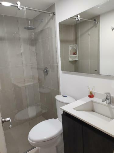 Hermoso Apartamento Frente Al Lago