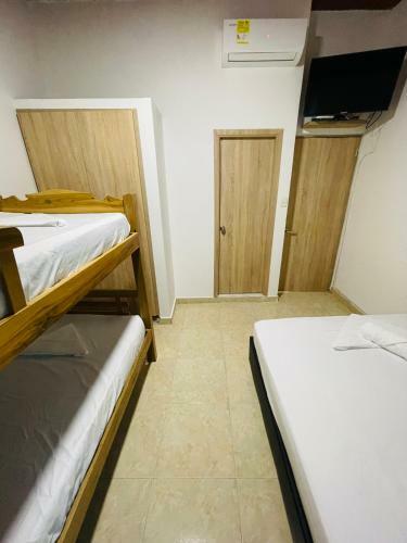 Hotel Tamaca House