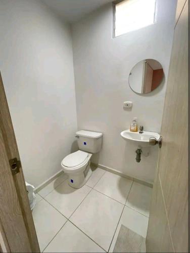 Apartamento Cerca Al Estadio, Unicentro, Universidades