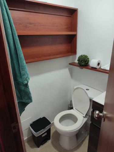 Habitaci�n Privada Con Vista A La Ciudad