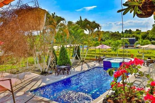 Hotel Pueblo Tapado