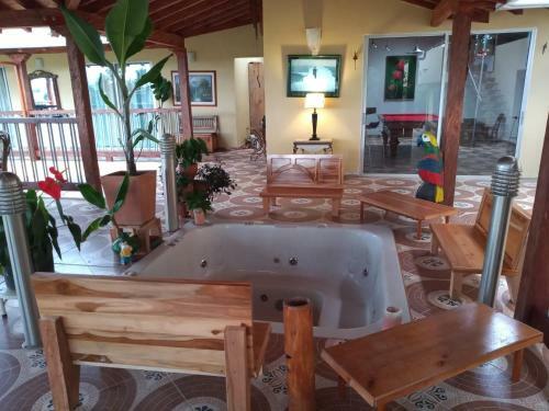Hotel Los Caballeros
