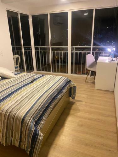 Hermosa Vista Apartamento En Rodadero Sur