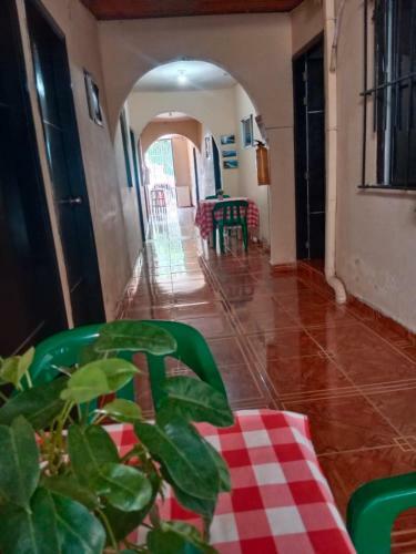 Hostal Kayros Low Cost