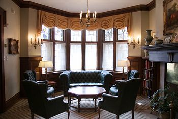 Hotel Villanova University Conference Center