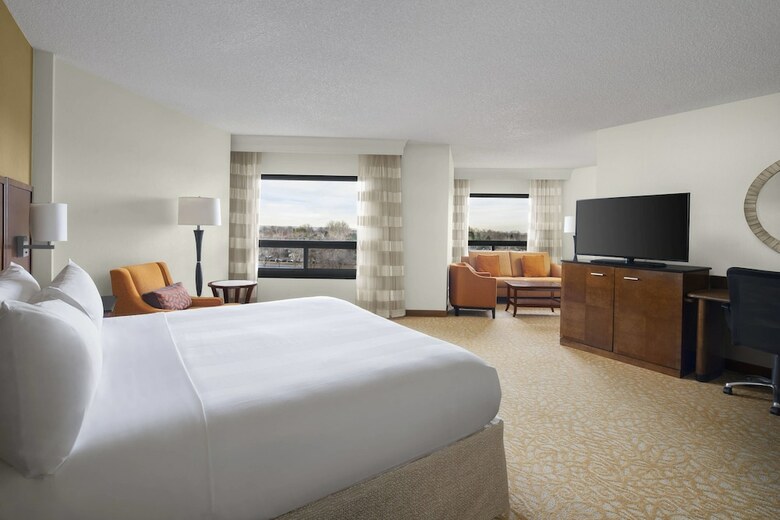 Hotel Fort Collins Marriott