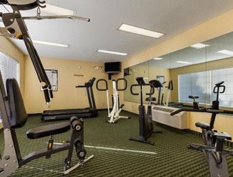 Motel Baymont Inn & Suites - Cleveland