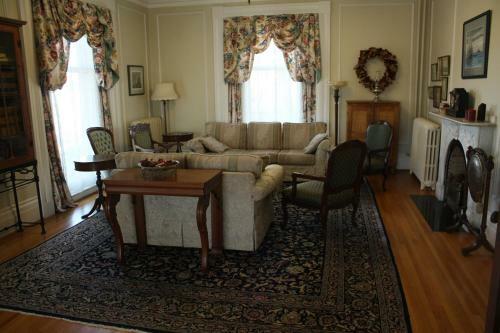 Homeport Historic B&B