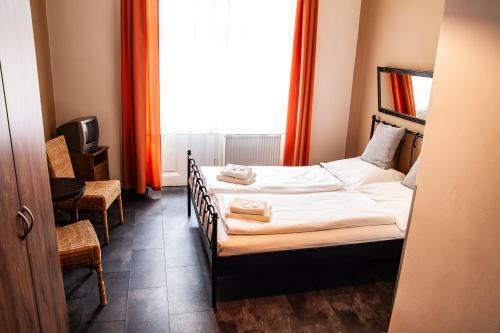 Hotel Sunflower