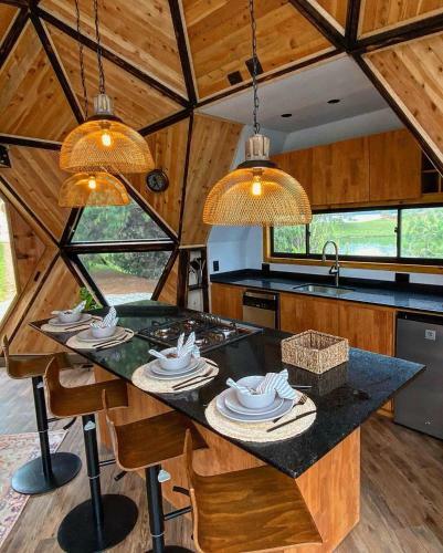 Villa Tiny Lake House - Guatap�