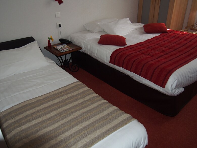 Hotel Du Crois�