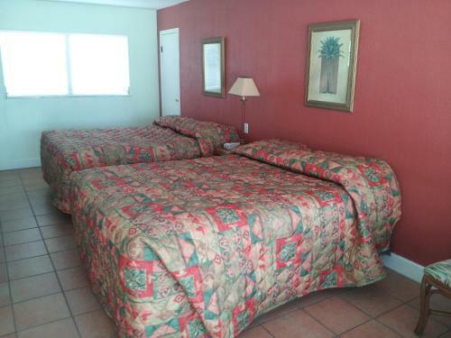 Hotel The Conch House Marina Resort