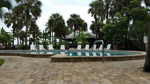 Hotel The Conch House Marina Resort