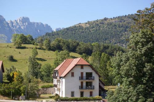 Hotel Le Chalet