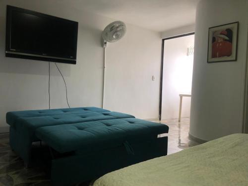 Apartamento C�modo , C�ntrico Y Bien Ubicado 302